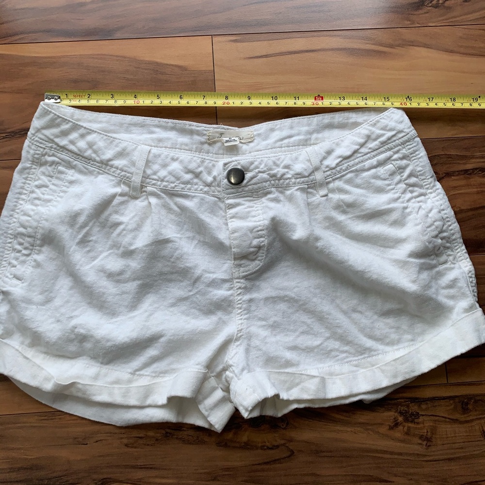 Forever 21 cuffed hem shorts 30 - Picture 6 of 8